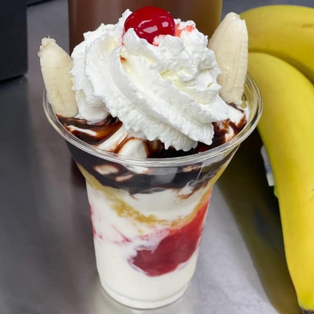 Mini Scooper Parfait.
