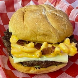 COMBO Bacon Mac & ChzBurger